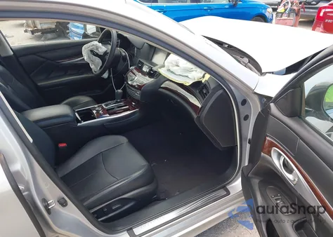 2018 Infiniti Q70 3.7 Luxe from USA, damaged, VIN JN1BY1AP9JM180871